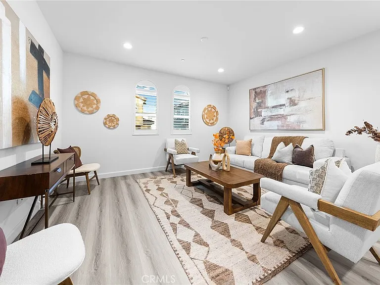 1359 Point Loma Pl — Photo 10