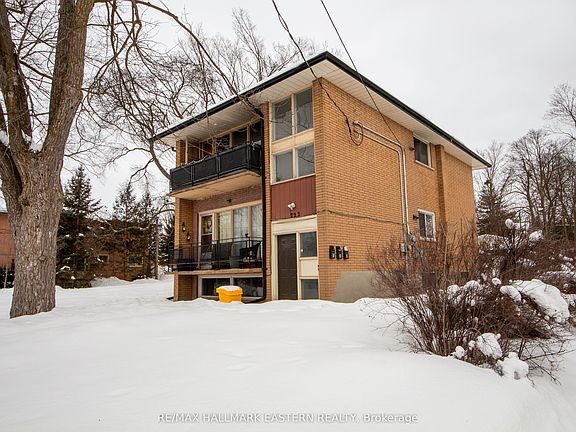 3rd image of 722 Chemong Rd