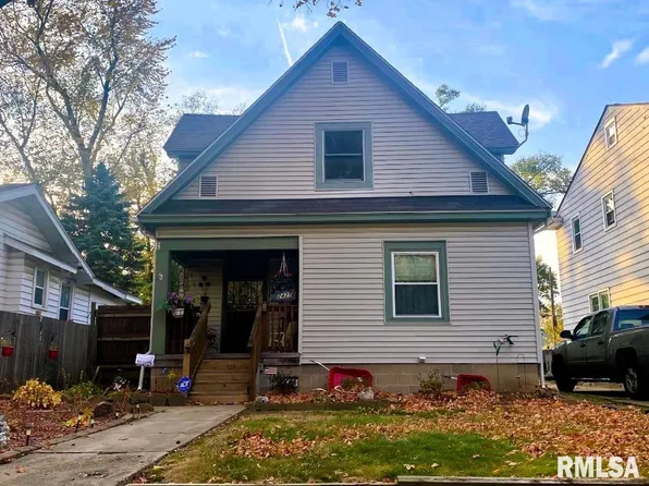 2425 S 10th St, Springfield, IL 62703