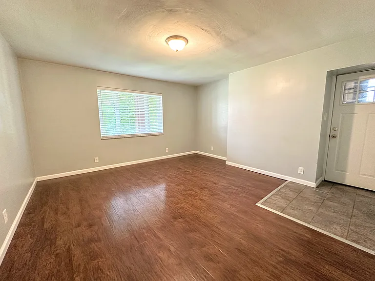 5504 Hays St #1 — Photo 17