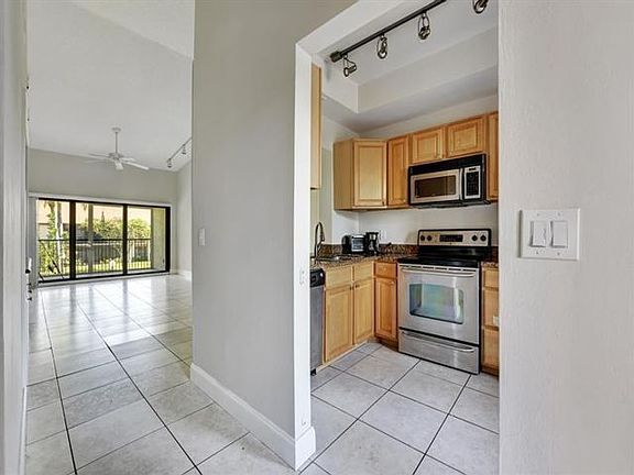 2nd image of 2315 SW 15th St APT 54