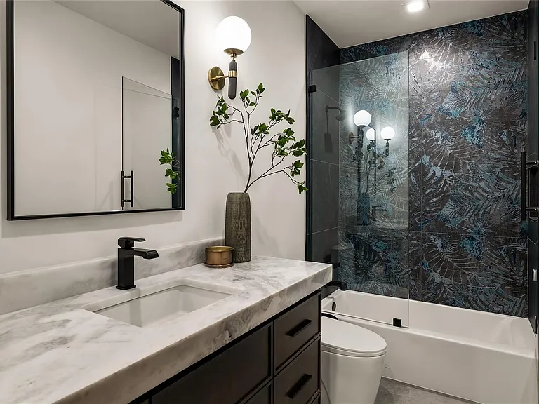 4280 Shorecrest Dr — Photo 14