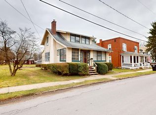 425 Wilson St, Jersey Shore, PA 17740