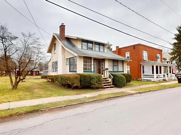 425 Wilson St, Jersey Shore, PA 17740