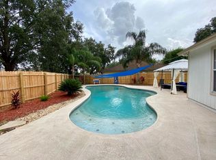 1589 Winston Ln, Fleming Island, FL 32003