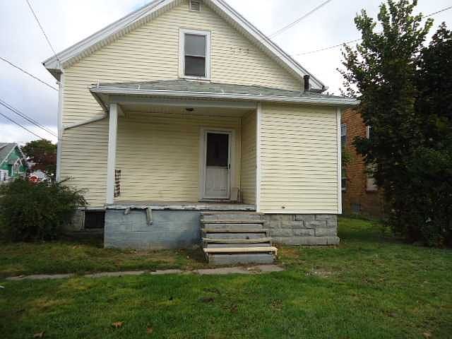 2nd image of 930 Bricker Ave