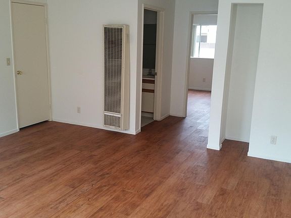 2nd image of 1559 W 208th St
