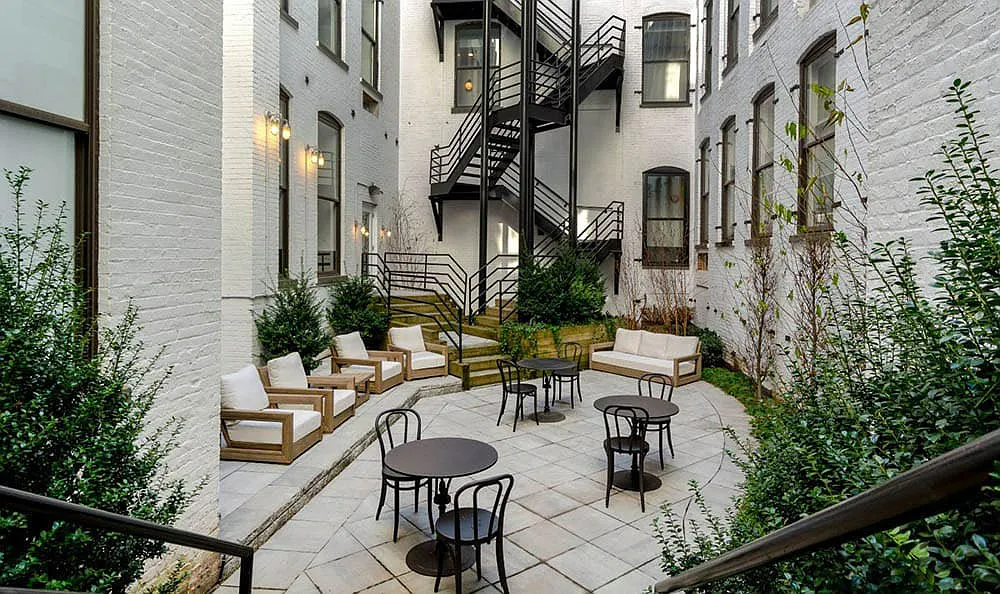 Grand Adams Apartments — Photo 2