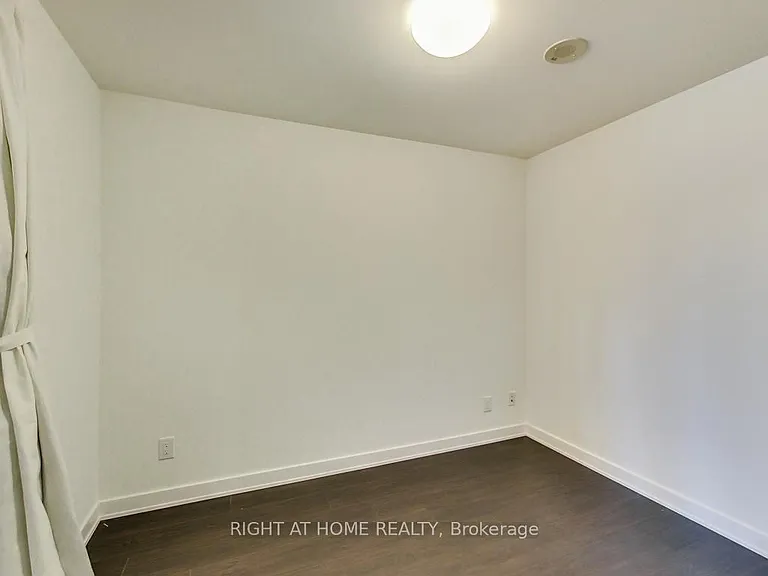 55 Regent Park Blvd #1307 — Photo 8