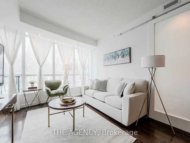 219 Fort York Blvd #208 — Photo 19