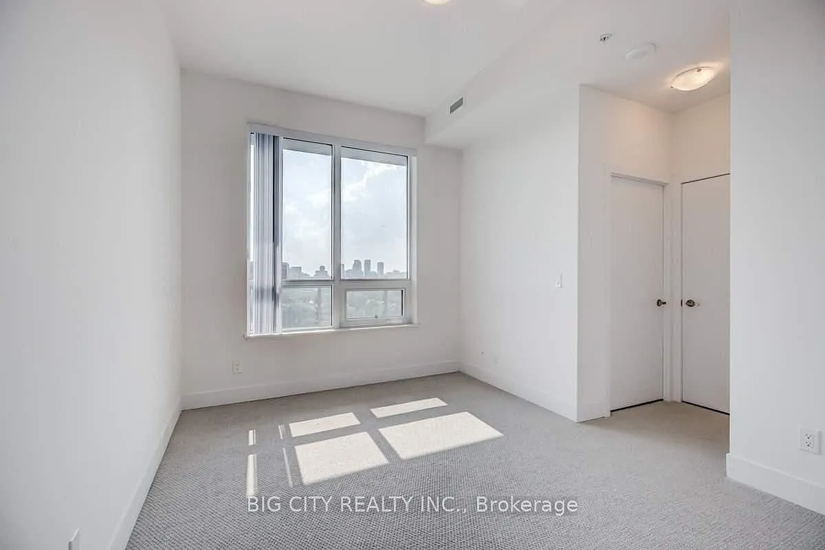 2 bed, $3,300 — Photo 4