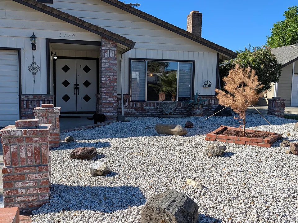 3770 Brian Ct