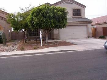 1st image of 744 S Chatsworth