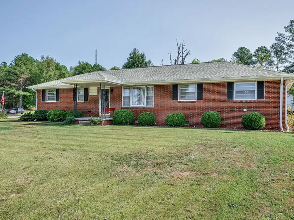 474 Indian Creek Rd, Mc Ewen, TN 37101