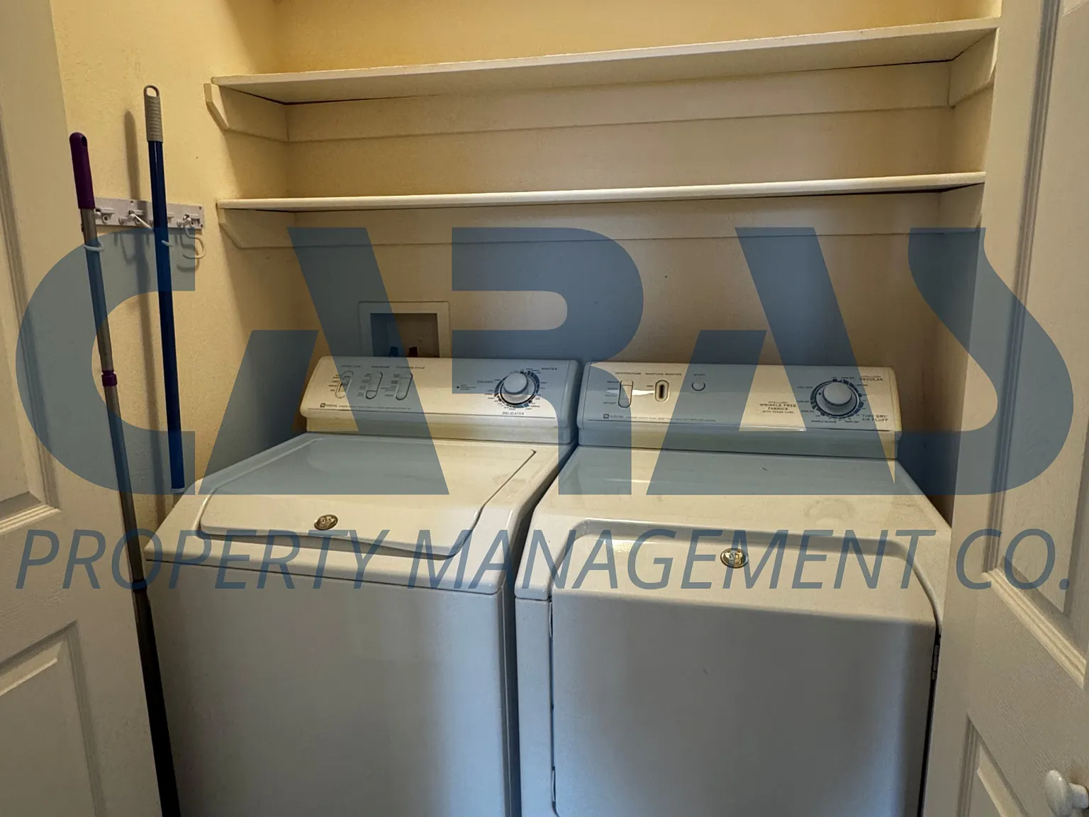 3 bed, 1200 sqft, $1,800 — Photo 4