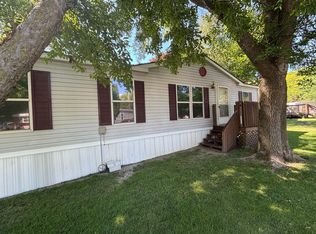 2126 3rd Ave NW TRAILER 80, Owatonna, MN 55060