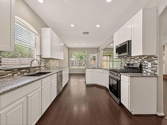 4th image of 6314 Briar Cross Ct