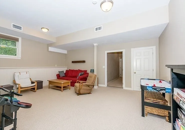 11 Crestview Rd #11 — Photo 24