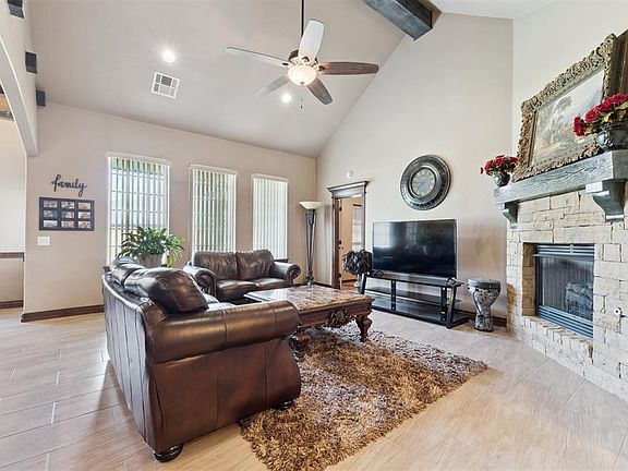 4th image of 4829 SW 123rd St