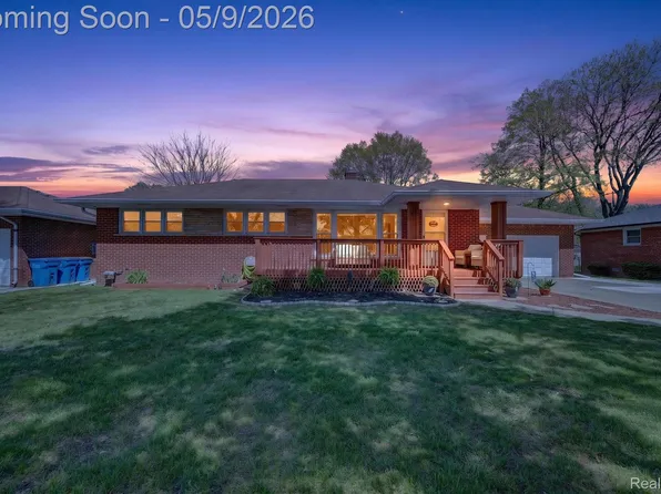 24362 Hill Ave, Warren, MI 48091