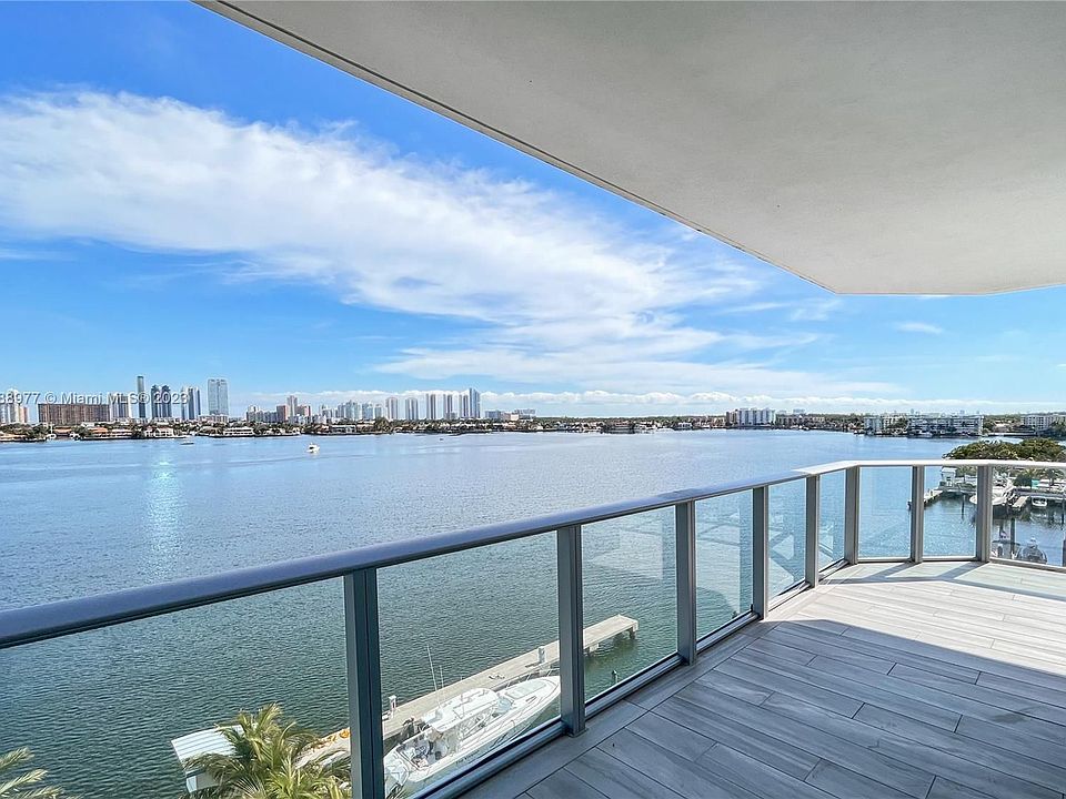 1st image of 17301 Biscayne Blvd APT 609