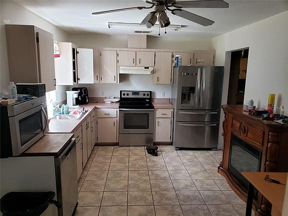 2nd image of 1164 Cambourne Dr
