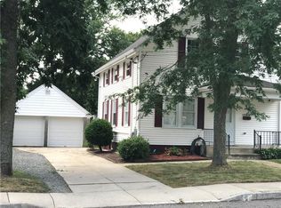 1528 Smithfield Ave, Lincoln, RI 02865