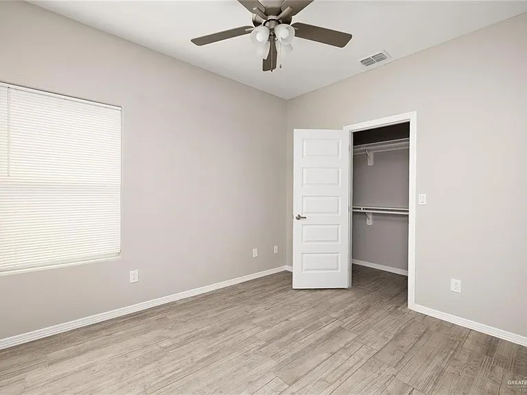 1723 Davenport St #2 — Photo 9