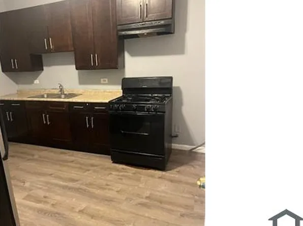 7512 S Coles Ave APT 2S, Chicago, IL 60649