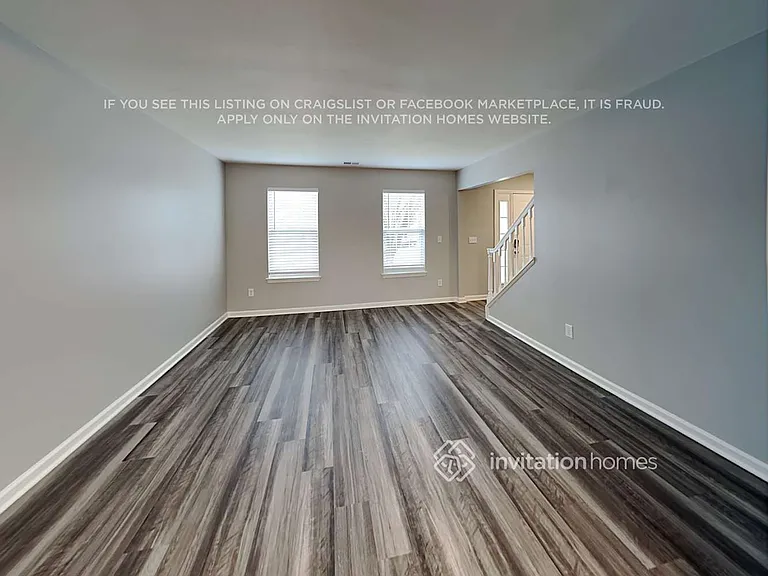 8902 Fuschia Ct — Photo 5