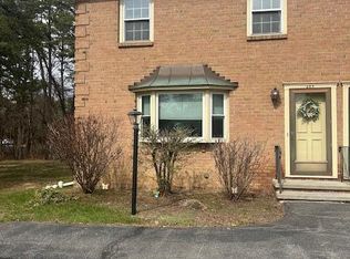 207 Point Of Woods Drive, Albany, NY 12203