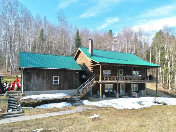 228 Juniper Lane, Lyndon, VT 05851