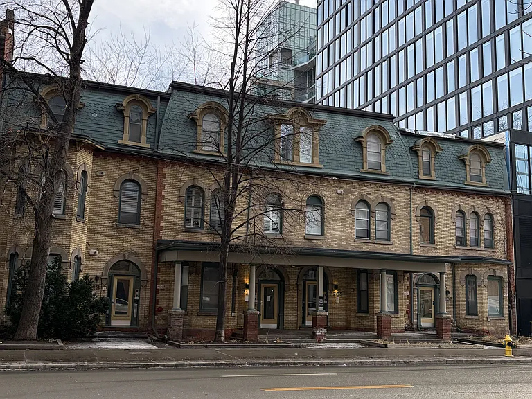 207 Jarvis St #6 — Photo 1
