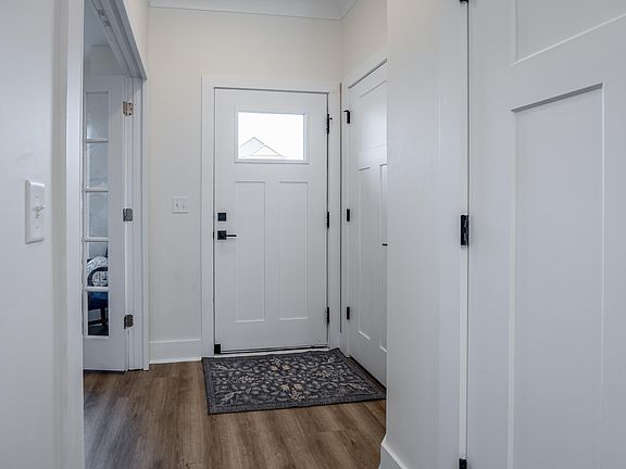 5th image of 277 Shadowbrook Way