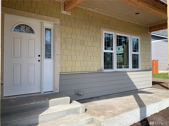3rd image of 217 Fenway Dr