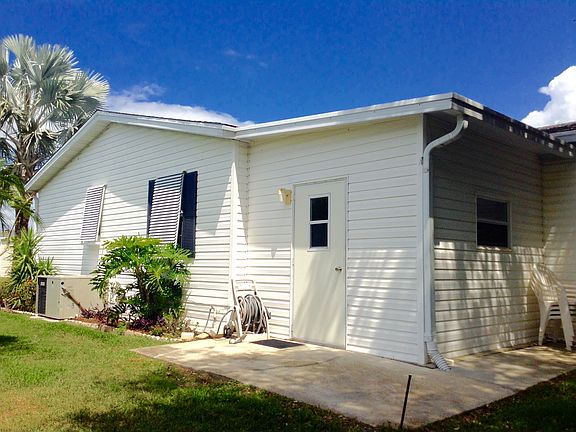 5th image of 225 Bougainvillea Ln