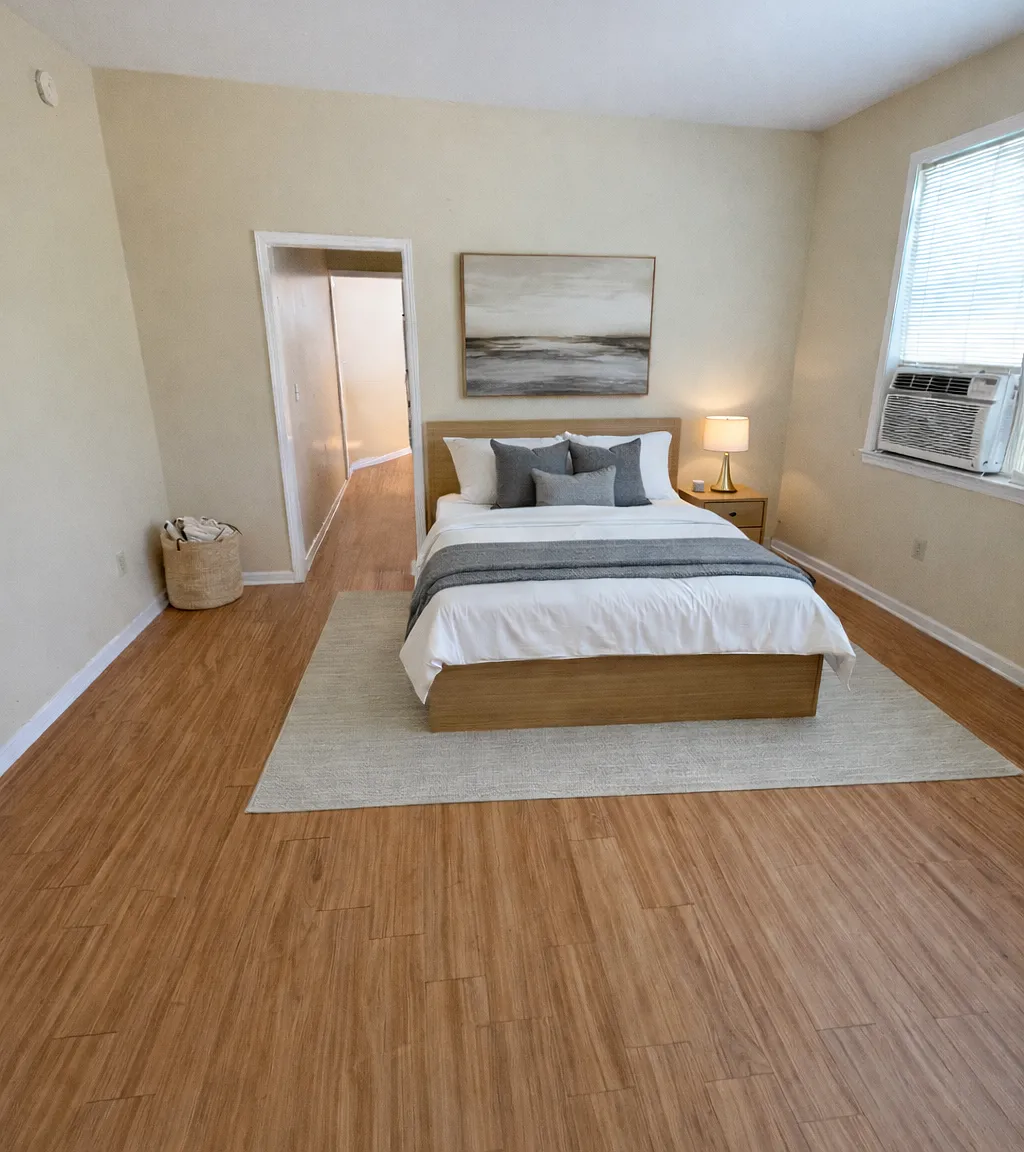 1589 Jackson Avenue - 1589 West — Photo 4