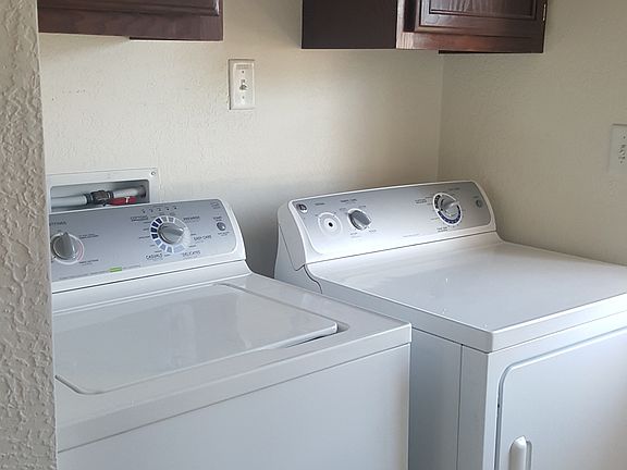3rd image of 22 Teak Dr