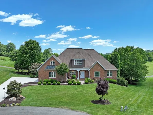 900 Sawgrass Cir, Abingdon, VA 24211