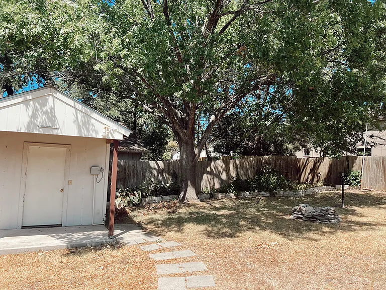 12005 Trotwood Dr — Photo 11