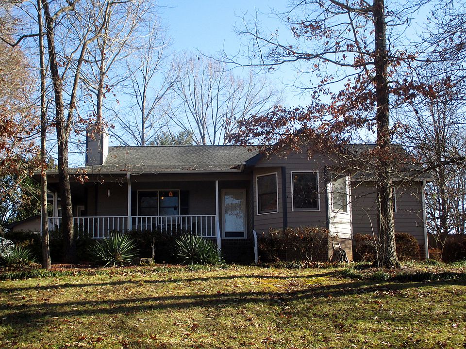1st image of 4444 Huntington Dr