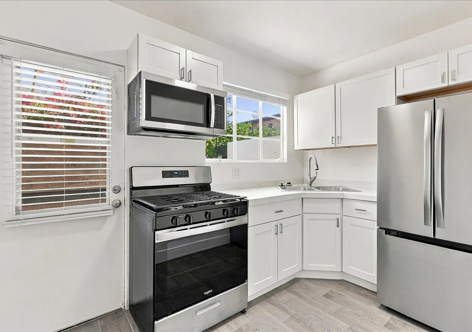 1311 Camino Amapola — Photo 2