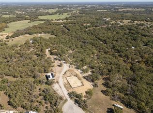 262 N Cheyenne Trl, Springtown, TX 76082