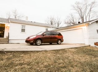 2206 Fairmont Ave, Lockport, IL 60441