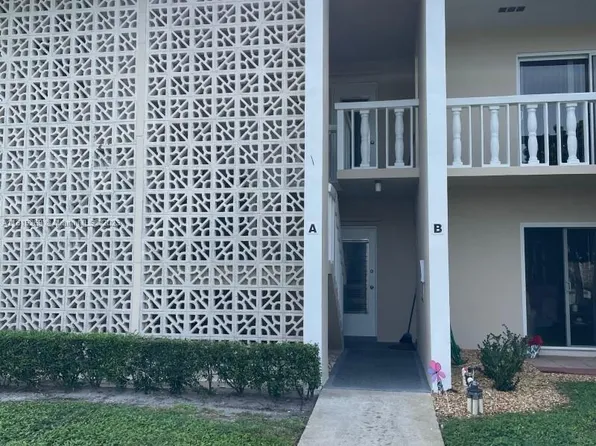 220 Main Blvd APT 1A, Boynton Beach, FL 33435