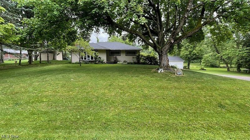 2nd image of 2326 Bixler Dr