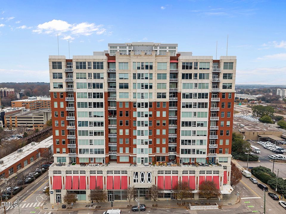 1st image of 400 W North St APT 814