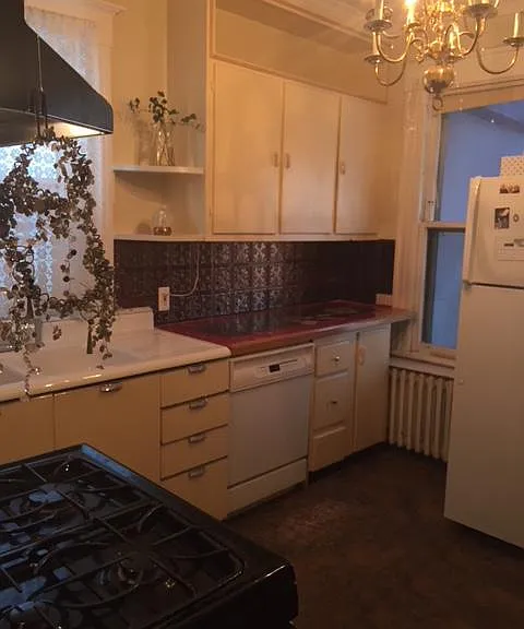 57 N Pine Ave #1 — Photo 24