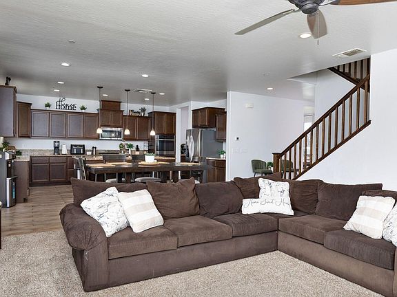 4th image of 1140 Ridge Creek Estates Way