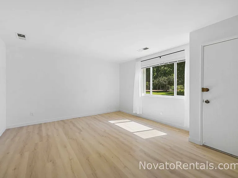116B Oliva Ct — Photo 6